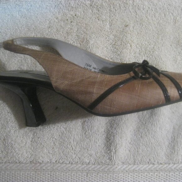 Caressa Trumpet linen slingback womens's shoe with bow - Picture 7 of 13